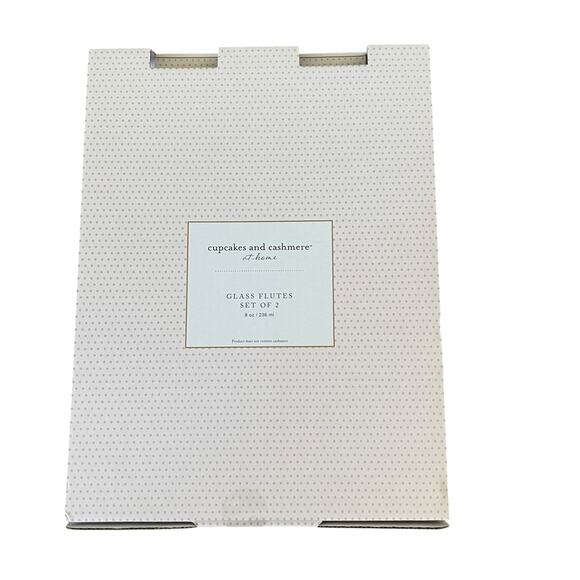 VIRAL Cupcakes & Cashmere Pink Heart Glass Champagne Flutes Set of 2 New - Picture 14 of 14